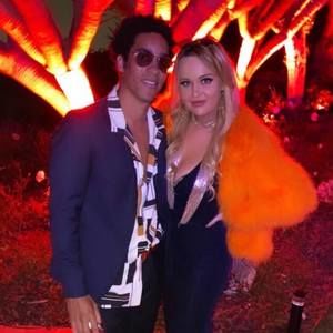 Meet your Posher, Ally